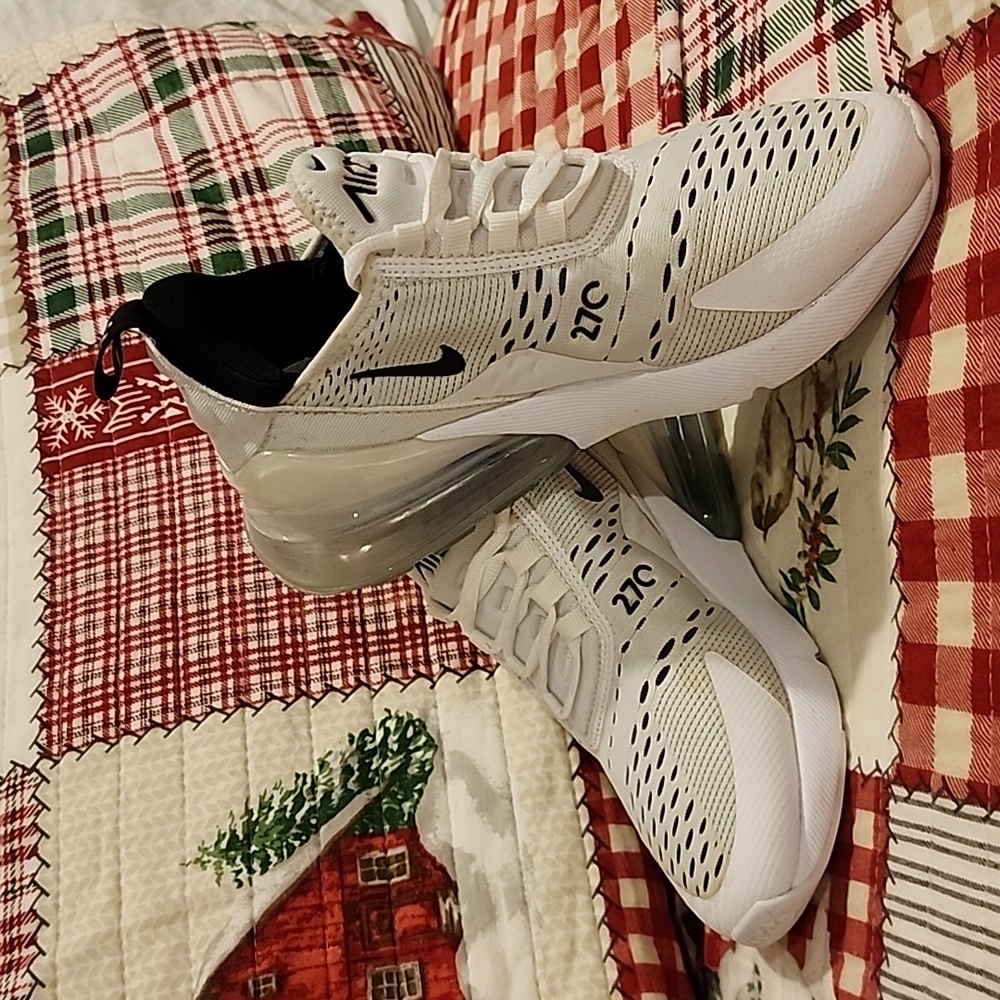 Nike 270 Air Max US 5.5 Euro 36 white